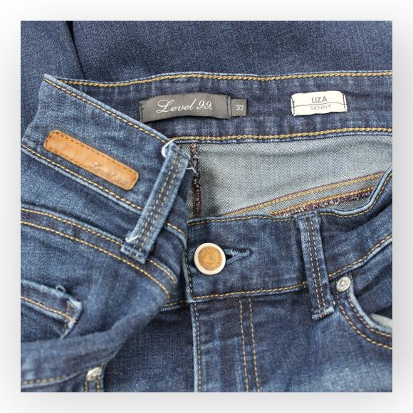 Level 99 (32) Liza Skinny Jean Sile Wash Denim Medium/Dark Mid-Rise Anthro - Picture 2 of 15